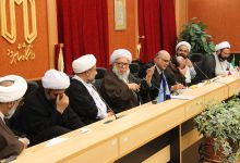 نشست مشترک جمعی از اساتید حوزه و دانشگاه به مناسبت سالروز وحدت حوزه و دانشگاه 